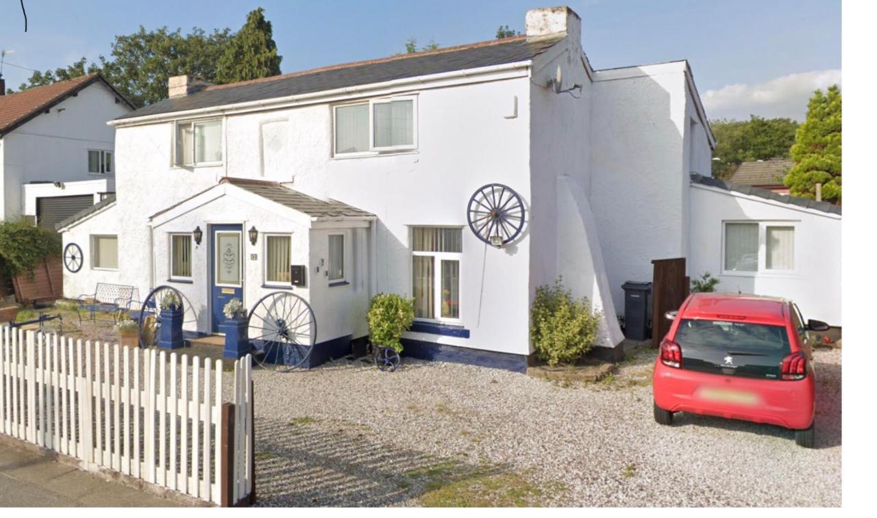 Blue Wheel Cottage Birkenhead Buitenkant foto